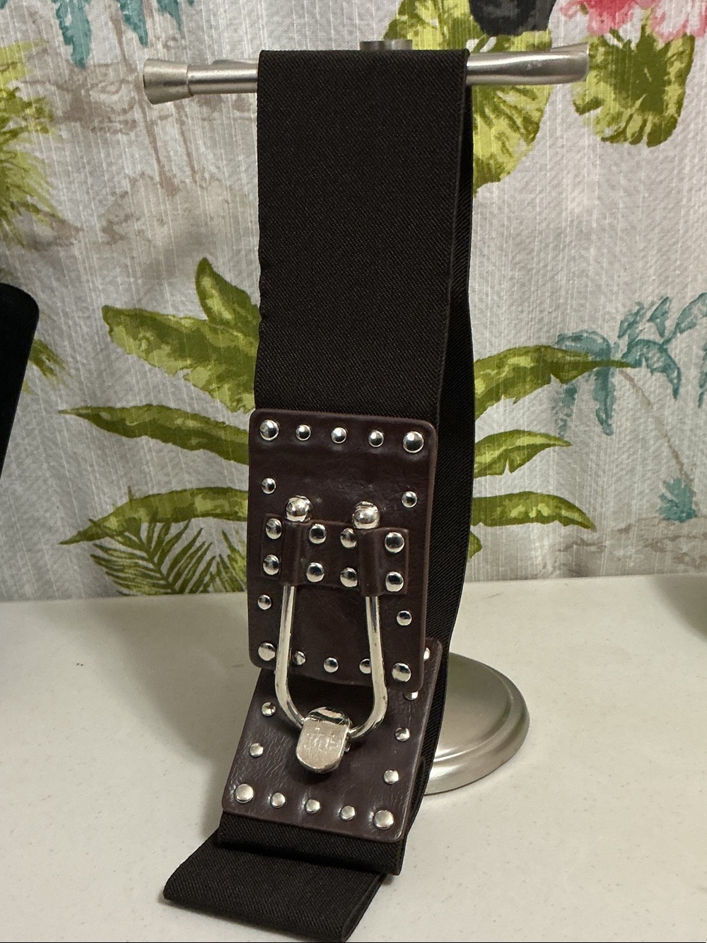 Stretchy brown belt 38” without the stretch